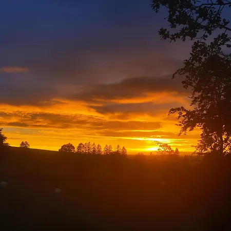 Auwer Hills - On Dr Schuer Semesterbostad *