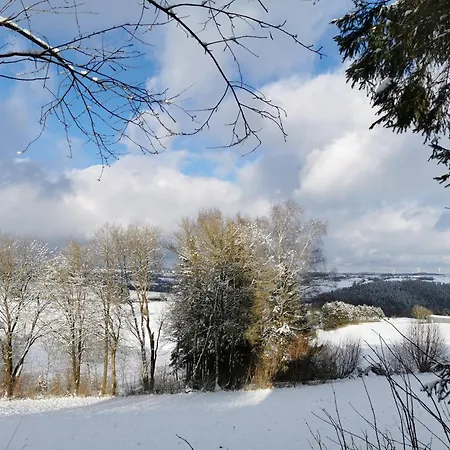 Auwer Hills - On Dr Schuer Semesterbostad *